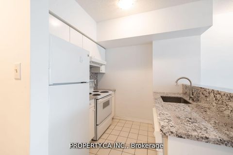 Photo 3 at SPH2406 - 10 Queens Quay W, Waterfront Communities C1, Toronto