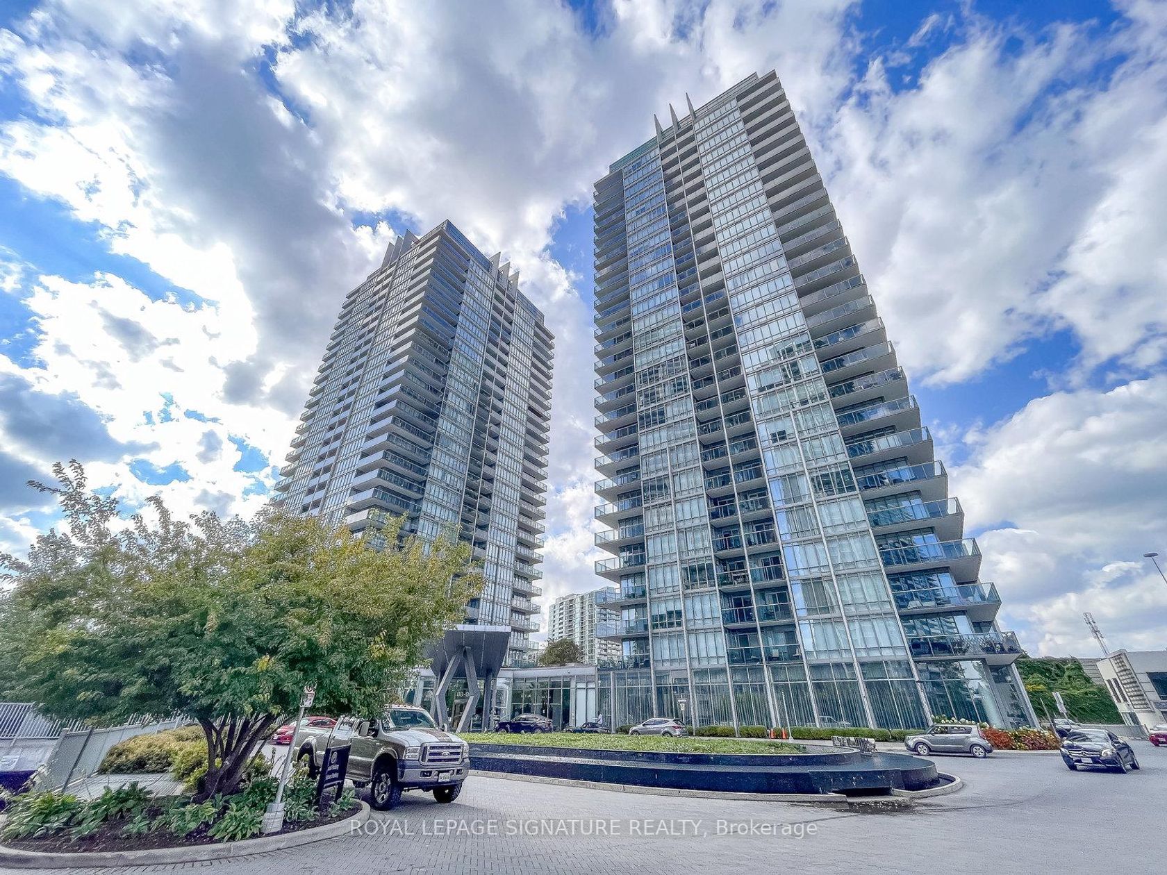 2005 - 90 Park Lawn Road, Mimico, Toronto 