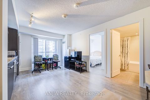 Photo 12 at 1526 - 9 Mabelle Avenue, City Centre West, Toronto