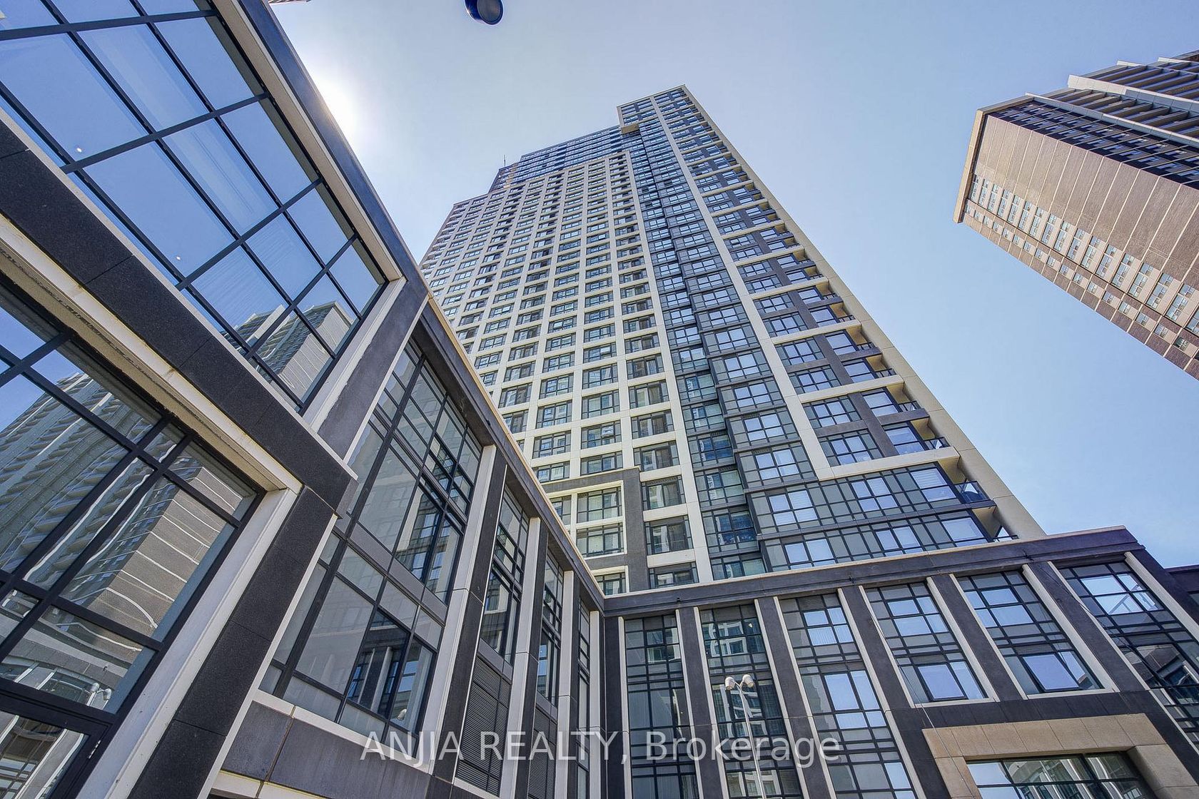1526 - 9 Mabelle Avenue, City Centre West, Toronto 