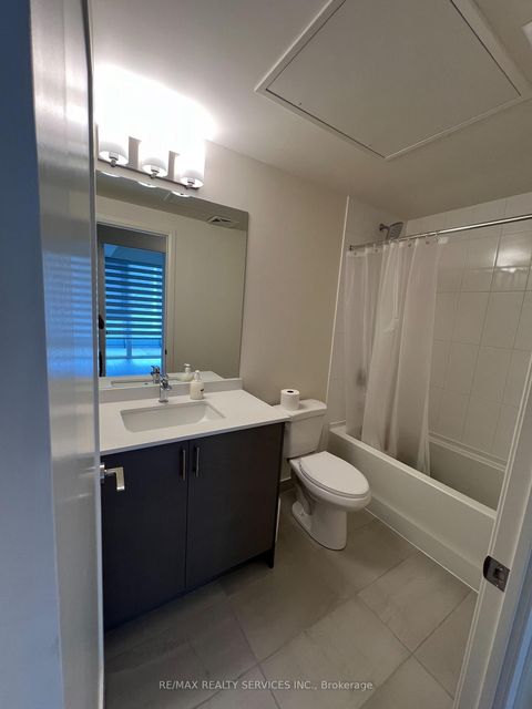 Photo 7 at 420 - 8960 Jane Street, Vellore Village, Vaughan