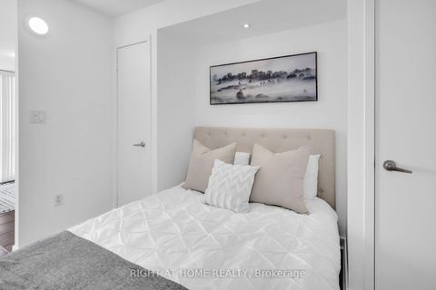 Photo 10 at 2509 - 11 Brunel Court, Waterfront Communities C1, Toronto
