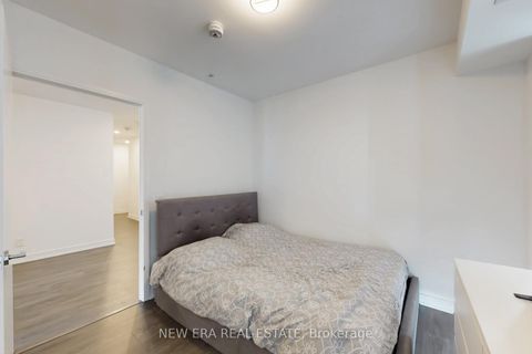 Photo 11 at 413 - 30 Samuel Wood Way, City Centre West, Toronto