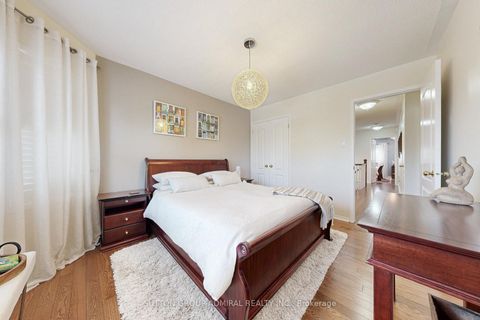 Photo 34 at 52 - 15 Edenbridge Drive, Beverley Glen, Vaughan