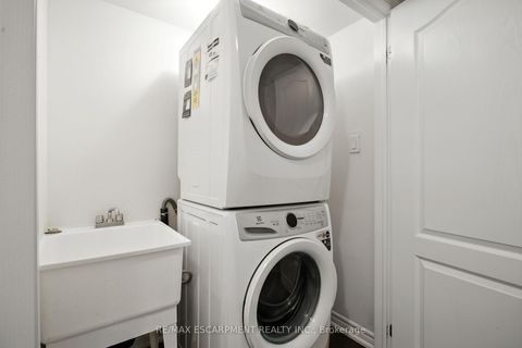 Photo 14 at 2570 Grand Oak Trail, WM Westmount, Oakville