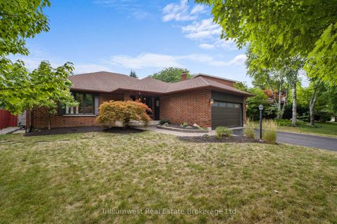 Photo 2 at 444 Bonny Meadow Road, FD Ford, Oakville