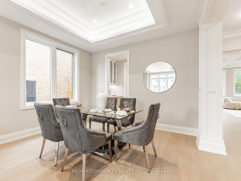 Photo 6 at 37 Sugarbush Square, Highland Creek, Toronto