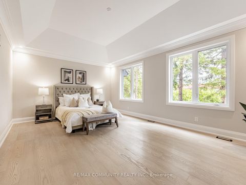 Photo 19 at 37 Sugarbush Square, Highland Creek, Toronto