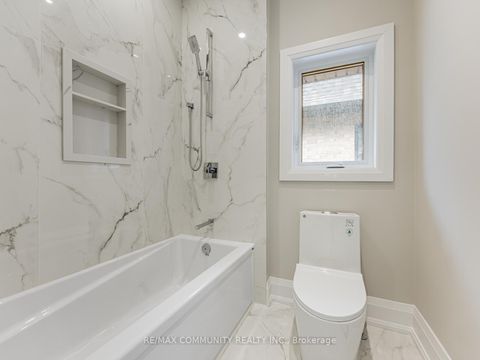 Photo 25 at 37 Sugarbush Square, Highland Creek, Toronto