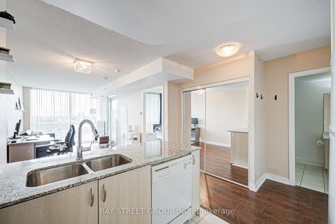 Photo 12 at 1003 - 5740 Yonge Street, Newtonbrook West, Toronto