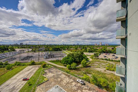Photo 32 at 1003 - 5740 Yonge Street, Newtonbrook West, Toronto Photo 32 at 1003 - 5740 Yonge Street, Newtonbrook West, Toronto