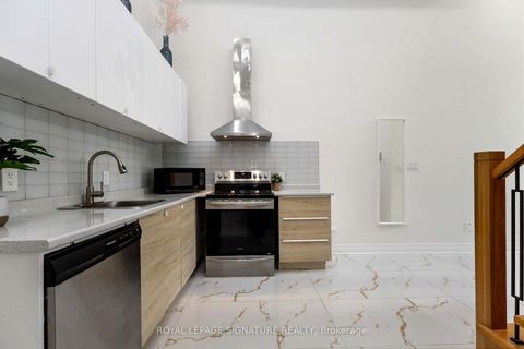 Photo 6 at 160 Byng Avenue, Oakridge, Toronto
