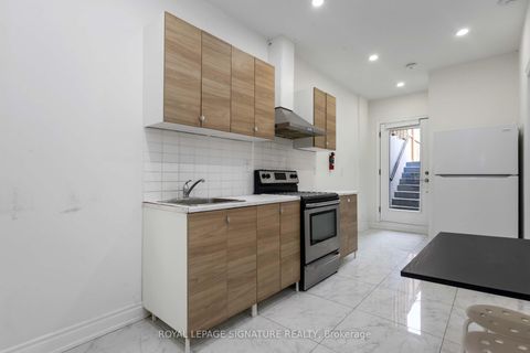 Photo 32 at 160 Byng Avenue, Oakridge, Toronto