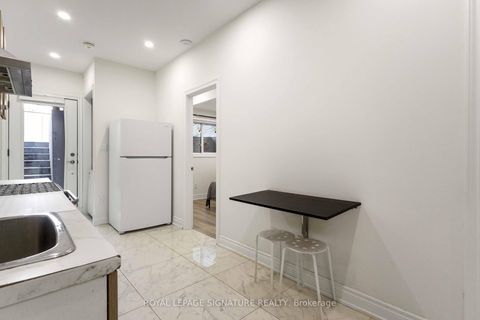 Photo 34 at 160 Byng Avenue, Oakridge, Toronto