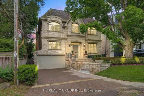 Photo 2 at 17 Blanchard Road, York Mills, Toronto