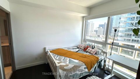 Photo 9 at 702 - 27 McMahon Drive, Bayview Village, Toronto