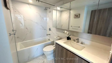 Photo 12 at 702 - 27 McMahon Drive, Bayview Village, Toronto