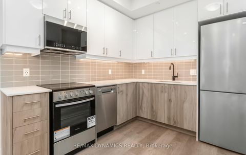 Photo 17 at 235 - 2343 Khalsa Gate, WM Westmount, Oakville