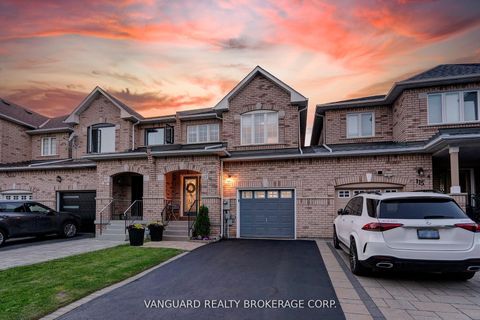 Photo 1 at 117 Gianmarco Way, Vellore Village, Vaughan