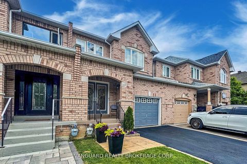 Photo 4 at 117 Gianmarco Way, Vellore Village, Vaughan