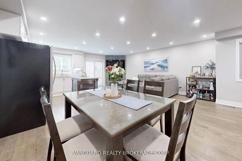 Photo 21 at 117 Gianmarco Way, Vellore Village, Vaughan