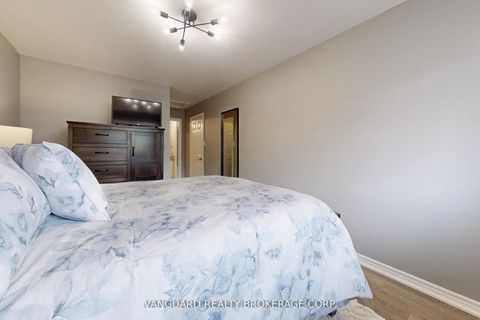 Photo 30 at 117 Gianmarco Way, Vellore Village, Vaughan