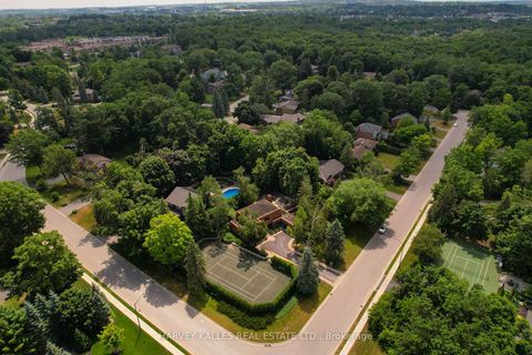Photo 4 at 23 Royal Oak Drive, South Shore, Barrie