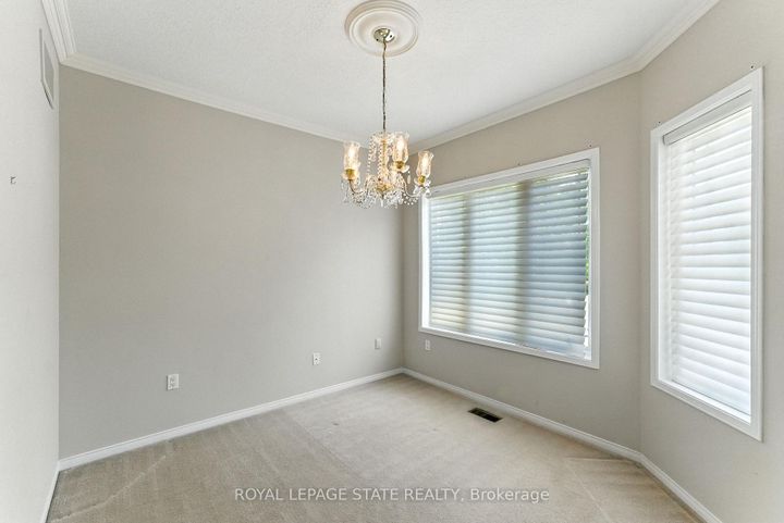 Photo 5 at 6 - 40 Wesleyan Court, Ancaster, Hamilton