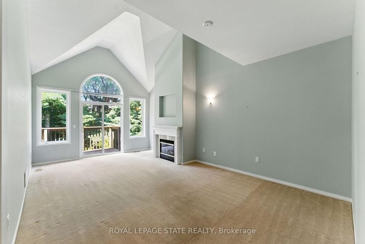 Photo 11 at 6 - 40 Wesleyan Court, Ancaster, Hamilton