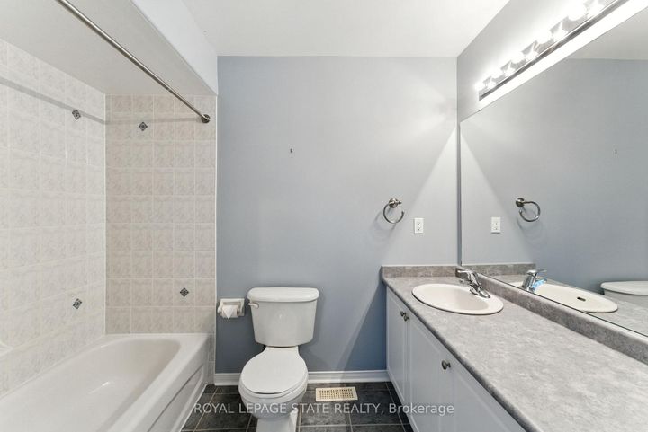 Photo 28 at 6 - 40 Wesleyan Court, Ancaster, Hamilton