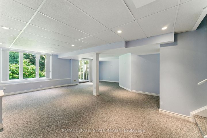 Photo 31 at 6 - 40 Wesleyan Court, Ancaster, Hamilton