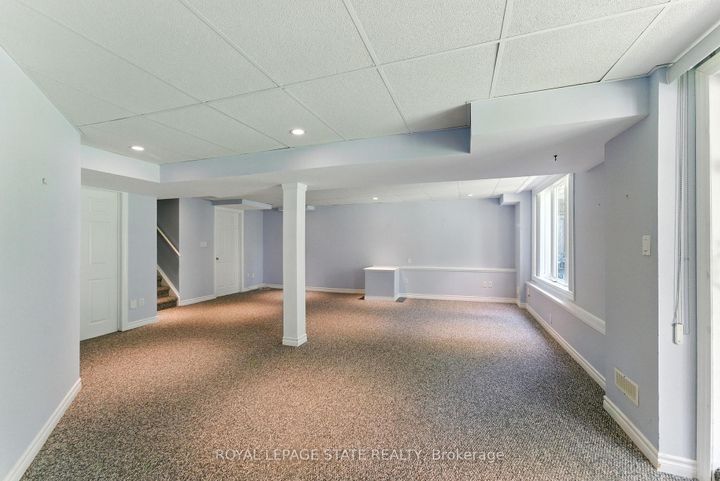 Photo 33 at 6 - 40 Wesleyan Court, Ancaster, Hamilton