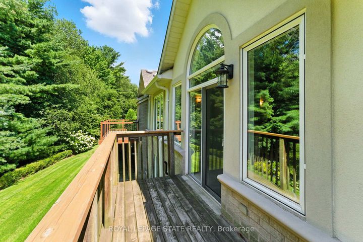 Photo 37 at 6 - 40 Wesleyan Court, Ancaster, Hamilton