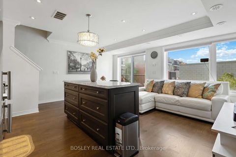 Photo 4 at 16 - 142 William Duncan Road, CFB, Toronto