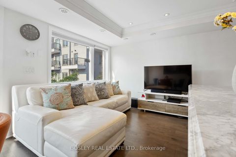 Photo 9 at 16 - 142 William Duncan Road, CFB, Toronto