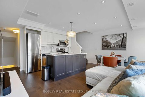Photo 12 at 16 - 142 William Duncan Road, CFB, Toronto