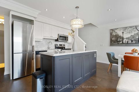 Photo 14 at 16 - 142 William Duncan Road, CFB, Toronto
