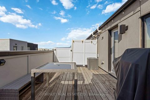 Photo 32 at 16 - 142 William Duncan Road, CFB, Toronto