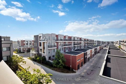 Photo 34 at 16 - 142 William Duncan Road, CFB, Toronto