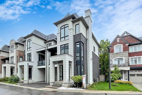 Photo 0 at 32 Globemaster Lane, Oak Ridges, Richmond Hill