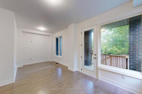 Photo 39 at 32 Globemaster Lane, Oak Ridges, Richmond Hill