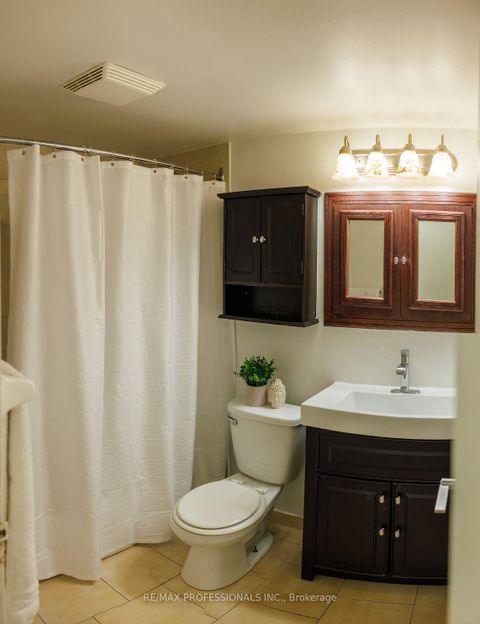 Photo 4 at 108 - 541 Blackthorn Avenue, Eglinton West, Toronto