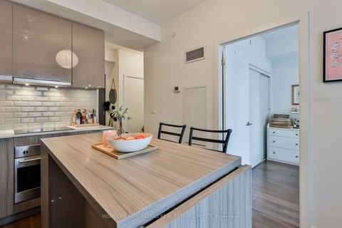Photo 5 at 313 - 52 Forest Manor Road, Henry Farm, Toronto