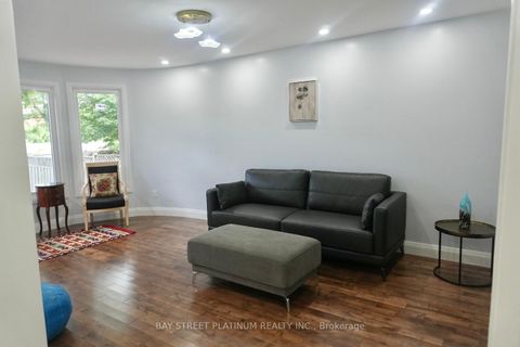 Photo 4 at 257 Killian Road, Maple, Vaughan
