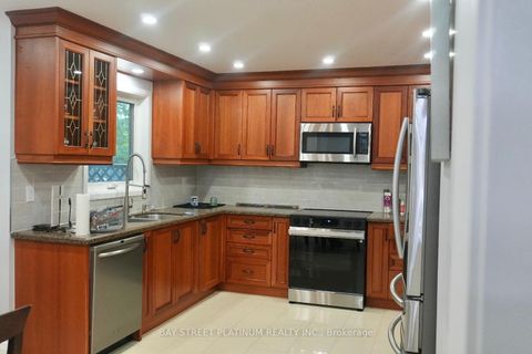 Photo 8 at 257 Killian Road, Maple, Vaughan