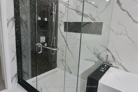 Photo 13 at 257 Killian Road, Maple, Vaughan