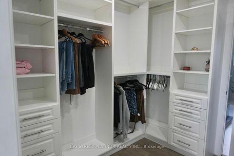 Photo 14 at 257 Killian Road, Maple, Vaughan