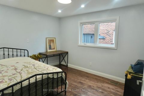 Photo 19 at 257 Killian Road, Maple, Vaughan