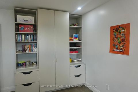 Photo 21 at 257 Killian Road, Maple, Vaughan