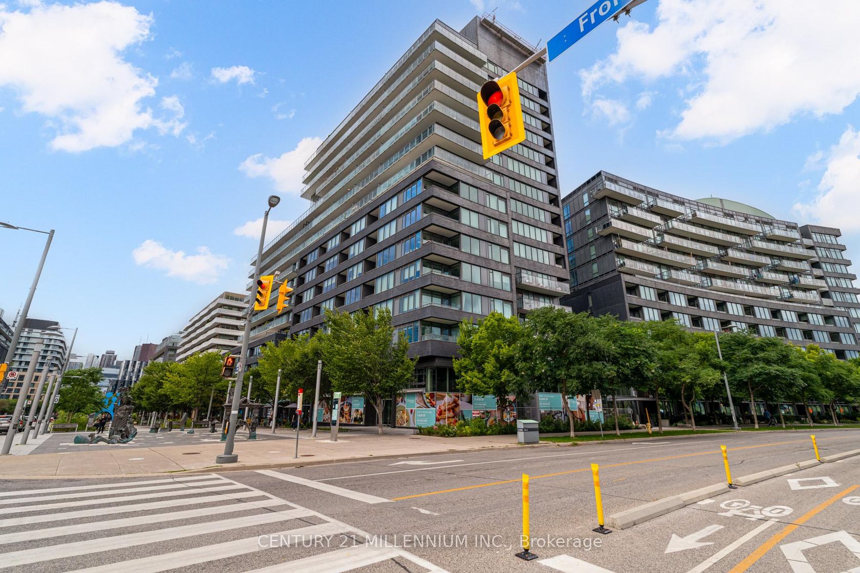 N417 - 120 Bayview Avenue, Waterfront Communities C8, Toronto 